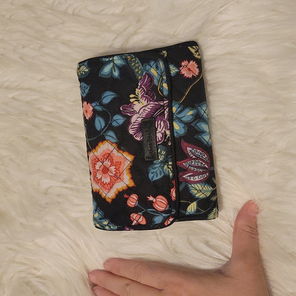 Vera bradley wallet